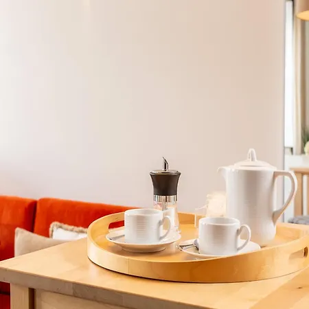 Apartament Near Da Luz *